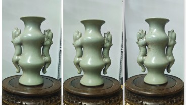 汝窑双虎挂耳瓶