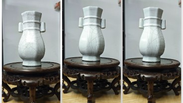 官窑六棱悬弧贯耳瓶